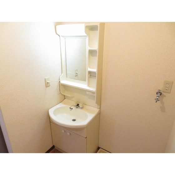 エステートピア・ｕ１号棟 独立洗面台