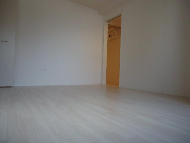 ル・リアン103号室 洋室