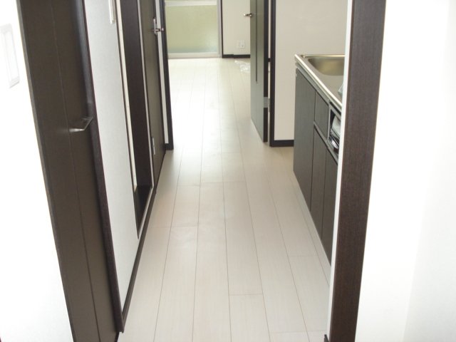 リブベース 廊下