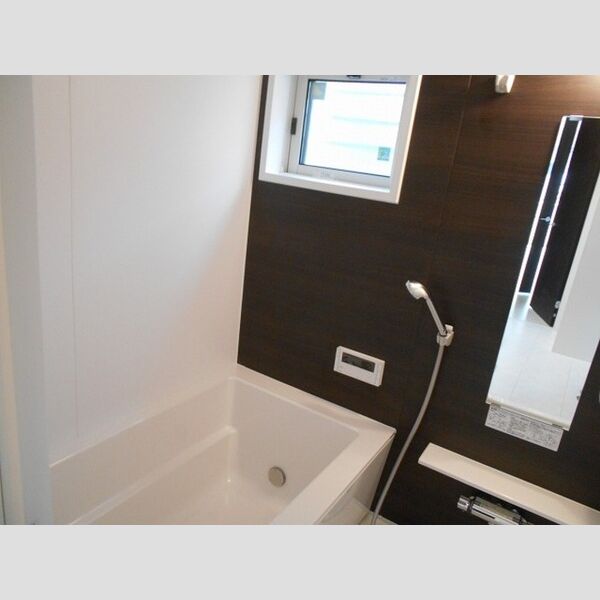 パークハウスⅥ102号室 浴室　追い焚き機能付