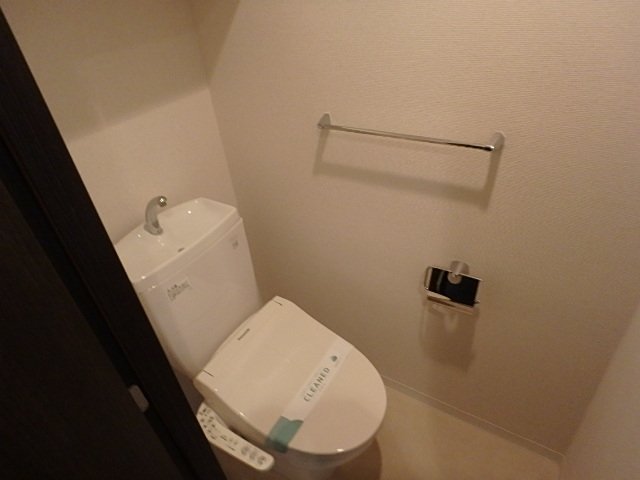 ヴァレッシア尾久シティ トイレ