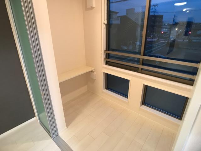 Ｓｔａｇｅ　Ｋ’ｓ（ステージ　ケーズ）202号室 インナーテラス