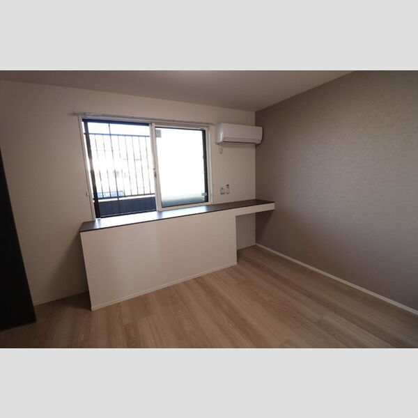 ユートリー　Ⅲ103号室 洋室