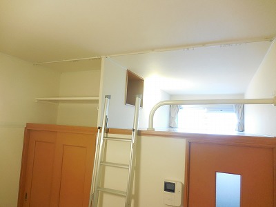 レオパレス楓201号室 ロフト付き