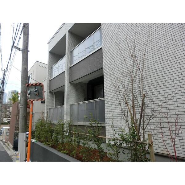 ガゾネサンス101号室 外観