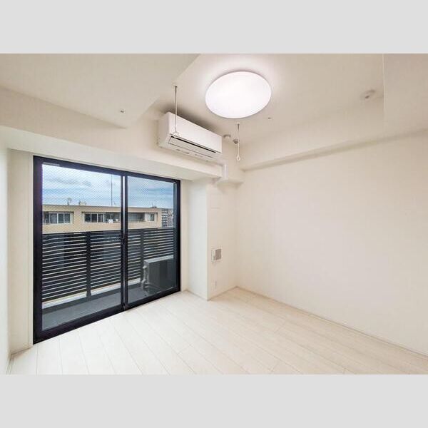 S-RESIDENCE横濱吉野町burgeon405号室 玄関