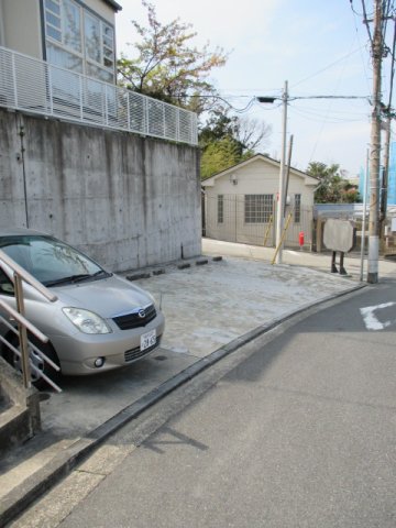 ふらっと　いく　葉山 駐車場