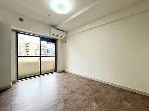 ライオンズマンション板橋7階 洋室（５．７畳）