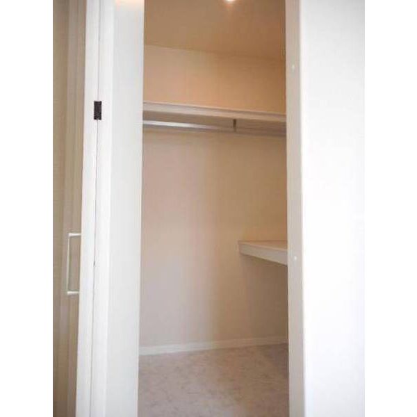 ウイングガーデンA棟0202号室 収納