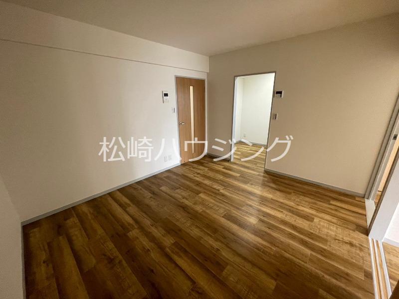 ナカムラビル リビング