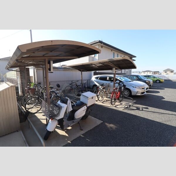 ハイライズ　壱番館 駐輪場