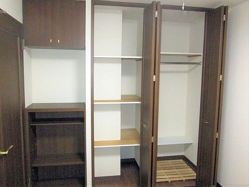 ライオンズプラザ大宮10階 収納(洋室約4.5畳)　※前回募集時2015年2月撮影