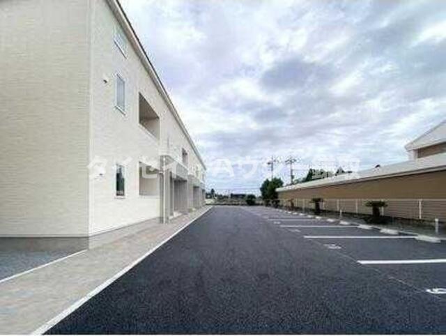 菜の花レジデンス 駐車場