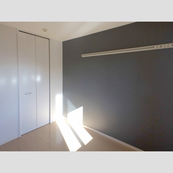 シャルム洋光台202号室 洋室