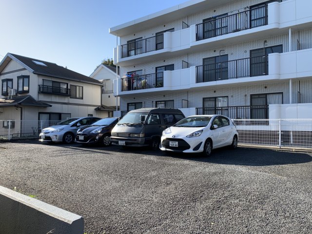 斉木ハイツⅡ 駐車場