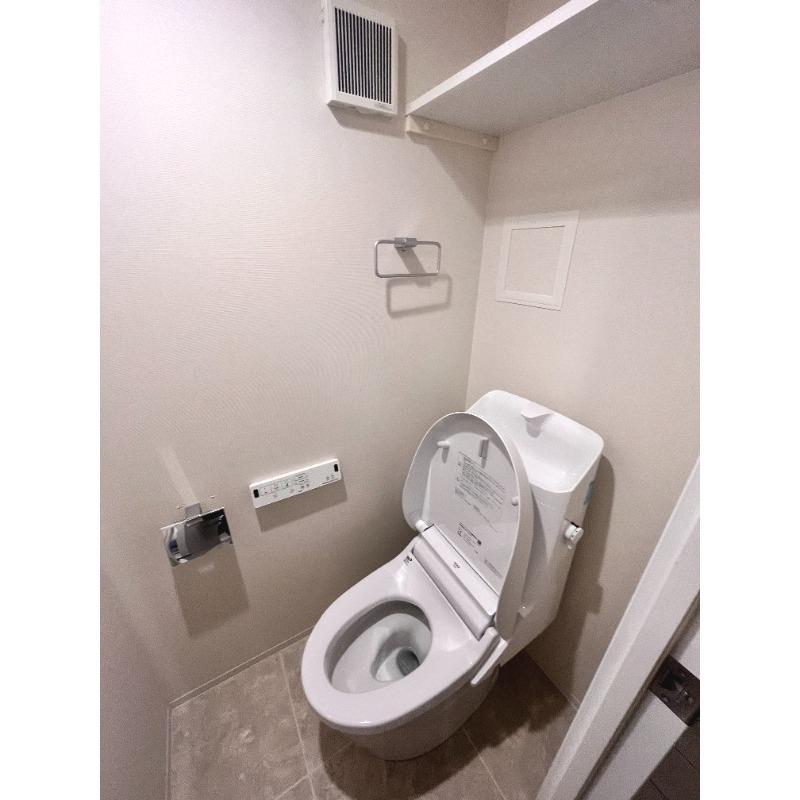 CREAL新富町5階 トイレ