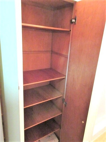 ライオンズマンション関内第２ 下足入　玄関　※2021年11月撮影時