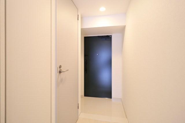 WORVE横浜伊勢佐木町9階 玄関