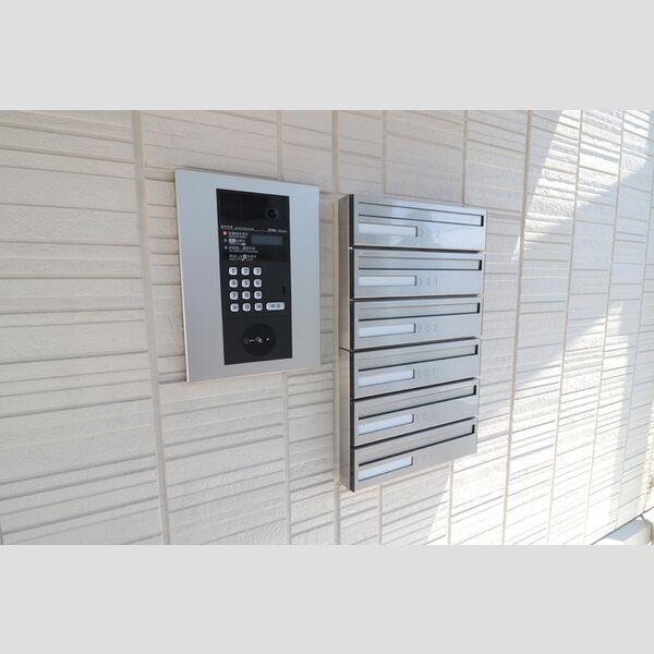 フォルモント301号室 オートロック