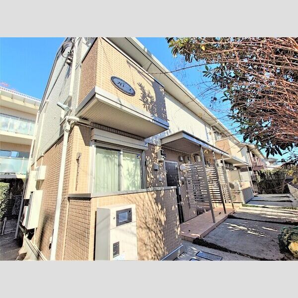 フロース103号室 建物外観