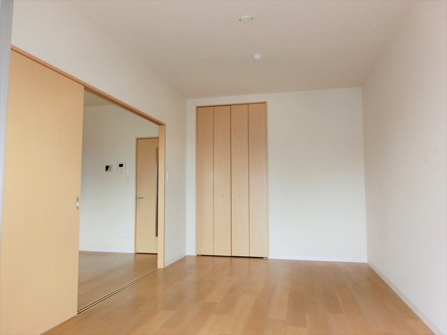 ａｒｃｏｂａｌｅｎｏ0201号室 洋室１　※別号室の参考写真です(現況優先・仕様違いの場合あり)