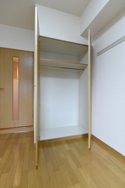 ヴェルト池袋 クローゼット