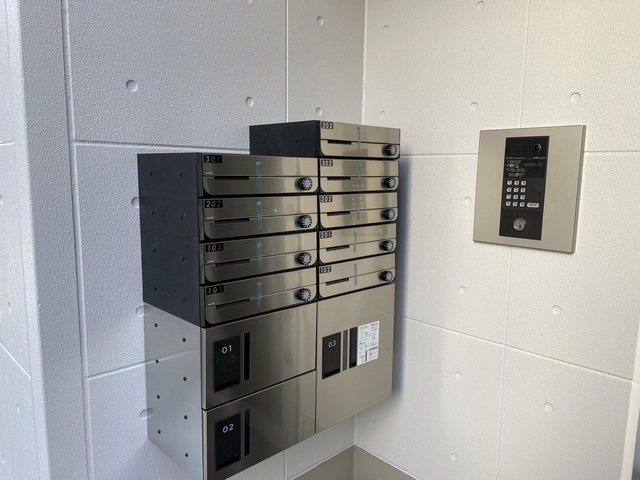 ＰＩＮＥＳ平和台0301号室 セキュリティ