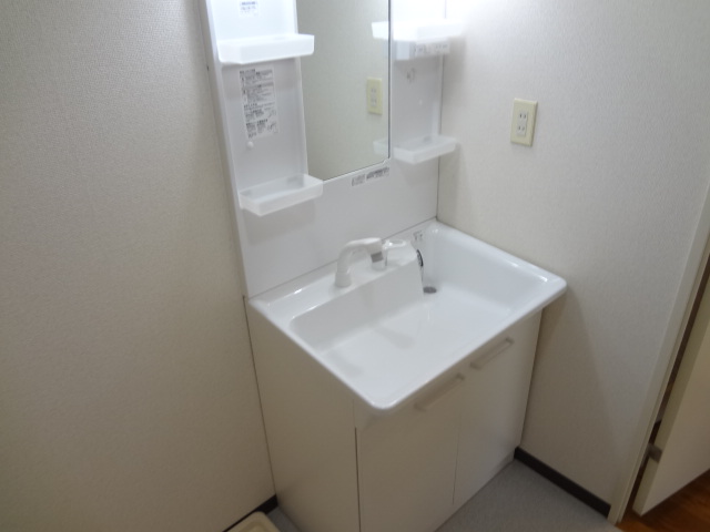 サンモールパレスＢ棟0106号室 洗面