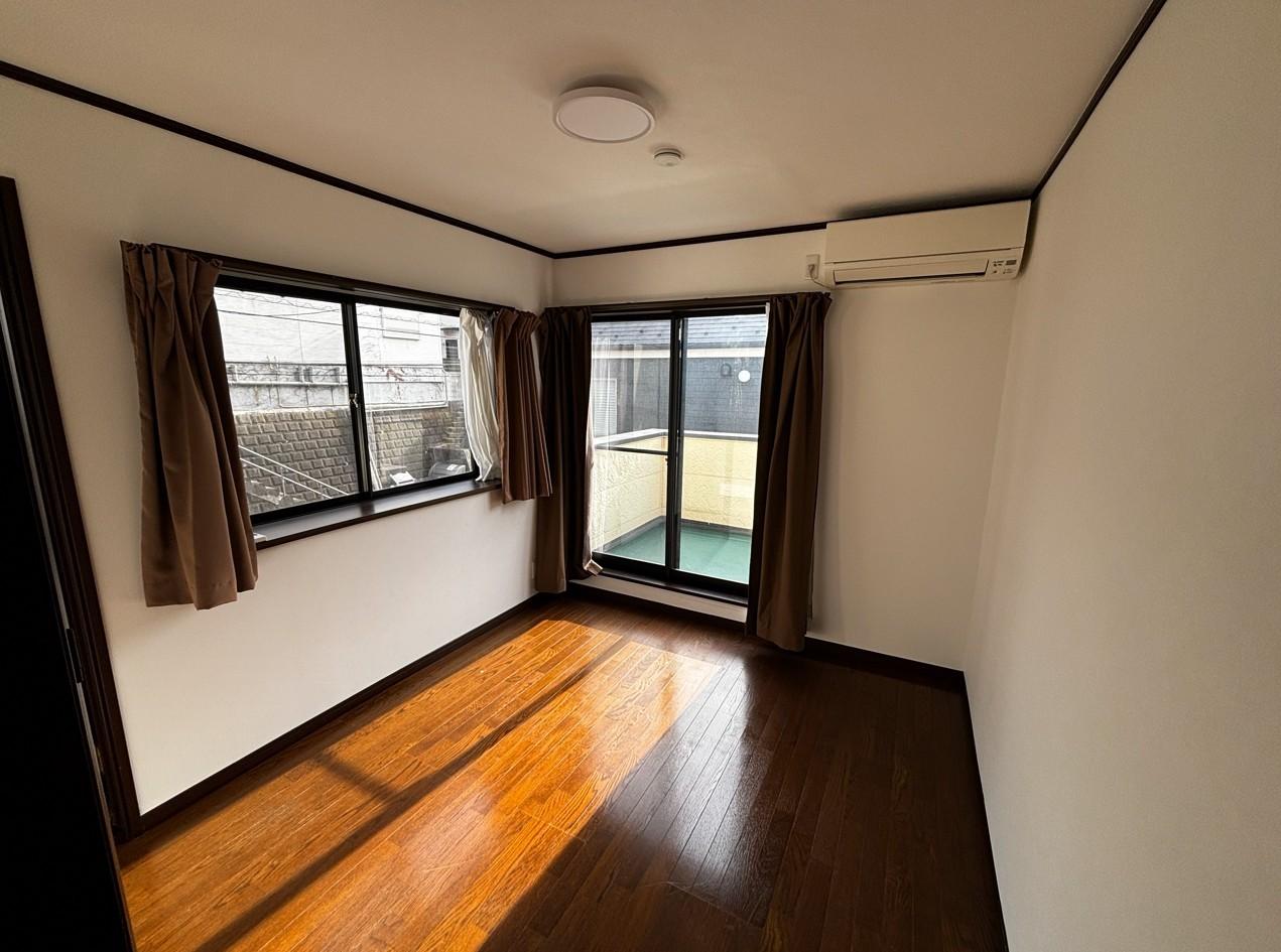 西生田5丁目戸建 2面採光で日当たり良好