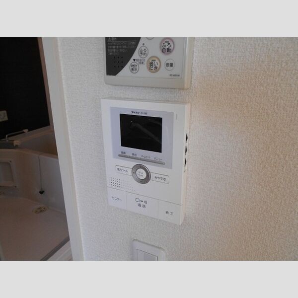 マ・メゾン 同物件別部屋写真です。