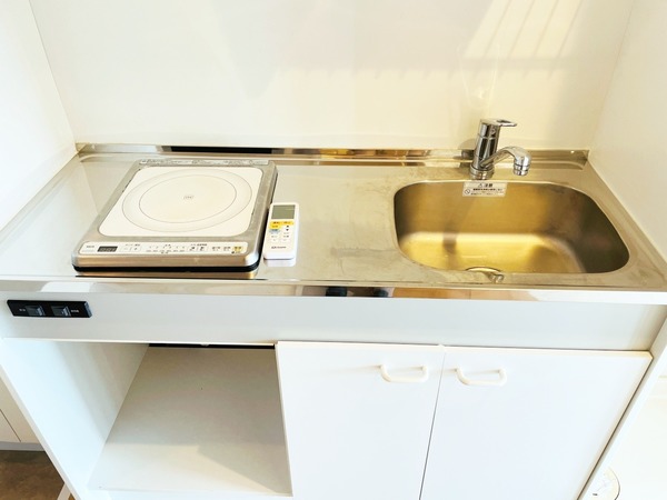 アーバンプライム海老名306号室 キッチン