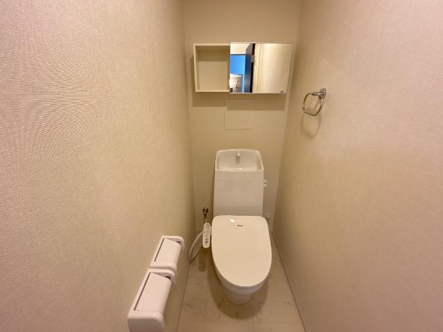 パレス北野203号室 トイレ
