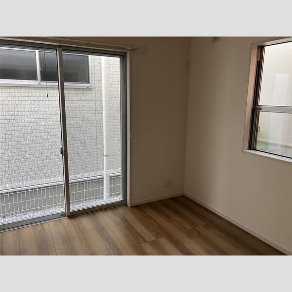 マイホームネクスト浦安富士見　1号棟 リビング