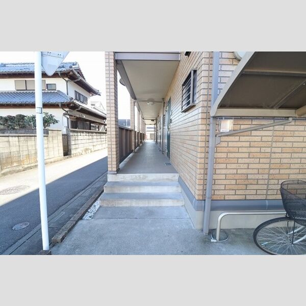 パーシモン105号室 エントランス