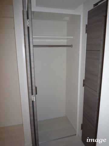 ガーラ・シティ川崎1階 収納豊富です