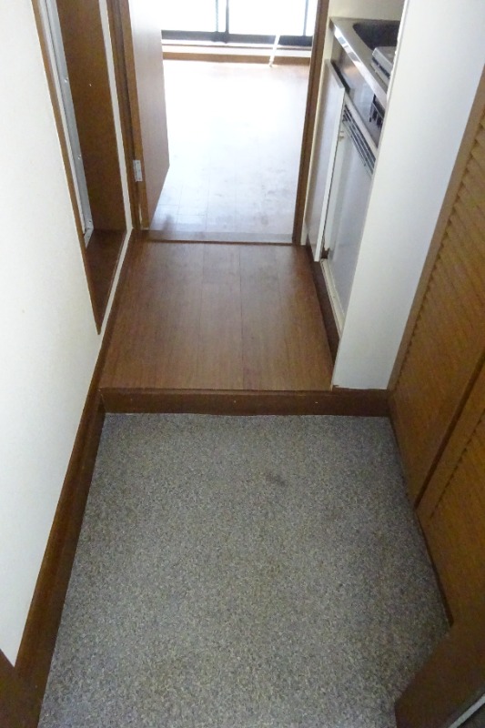 ストークハウス三軒茶屋2階 玄関