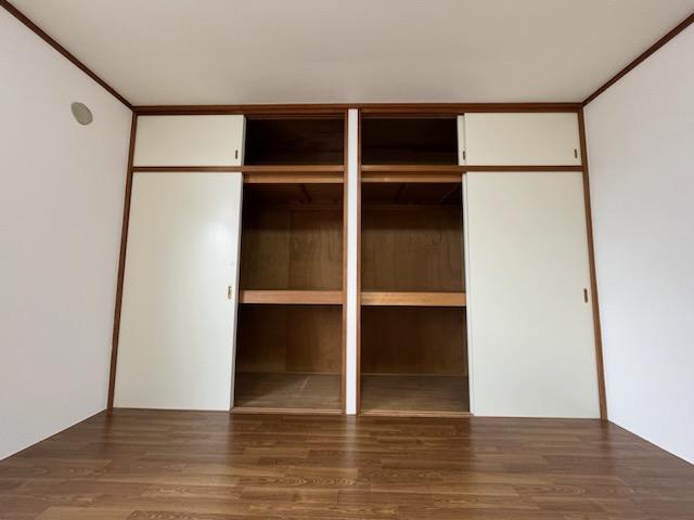 エステート山崎 収納