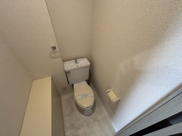 サンコート大野台0106号室 トイレ