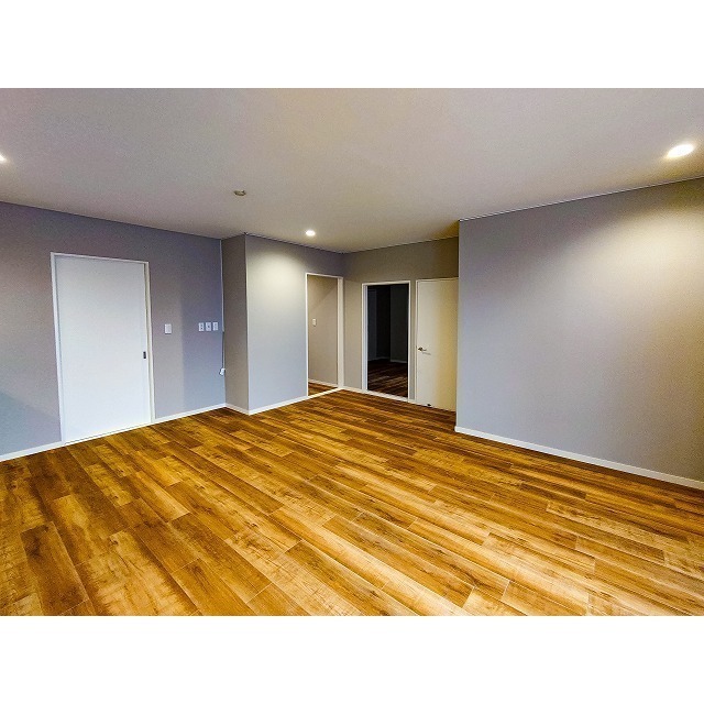 ソレイユ・川村 内観