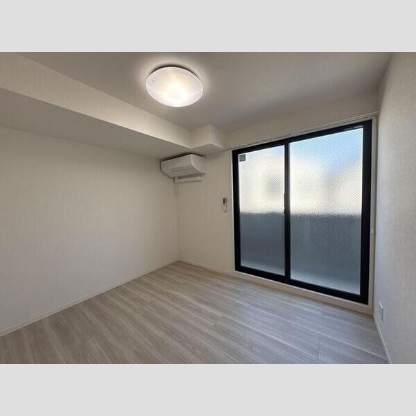 オードリーコート305号室 洋室