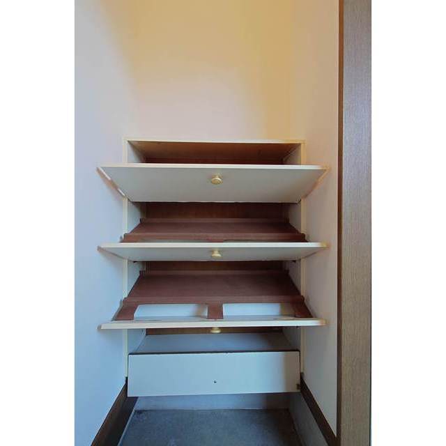 ヤマミチハイツ101号室 内観