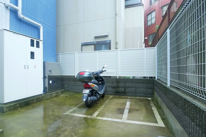 マキシヴ鶴見3階 外観