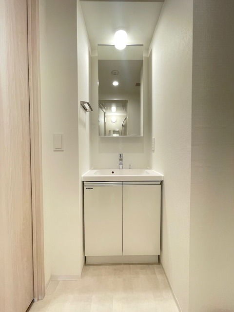 ドゥーエ王子神谷5階 洗面