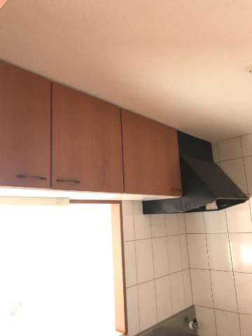 ガーデンヒルズNAKAYAMA壱番館203号室 吊戸棚・レンジフード