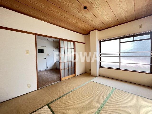 山崎マンション2階 掲載の写真は退去前の写真となります。