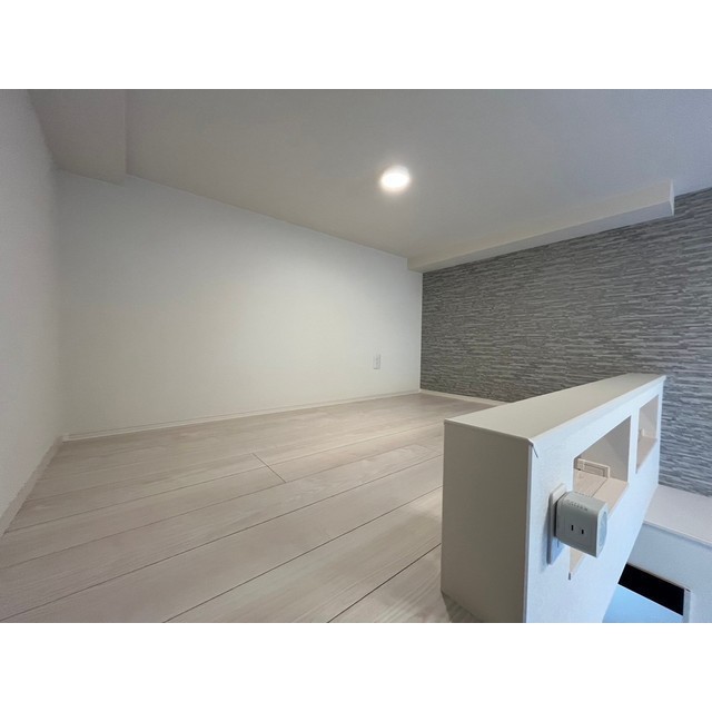 ハーモニーテラス王子本町103号室 内観