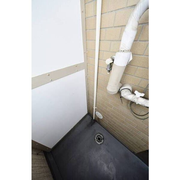 メゾン・ド・オヌール0506号室 洗濯機置場