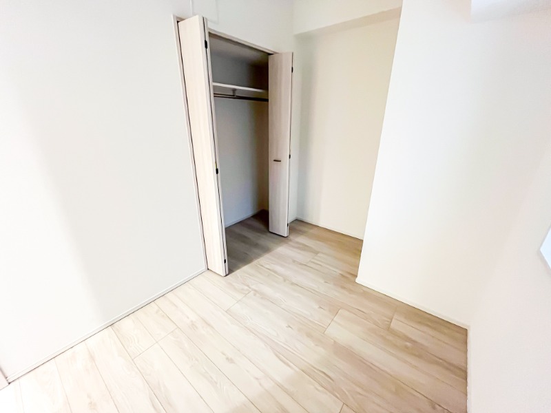 ドゥーエ王子神谷1階 サービスルーム