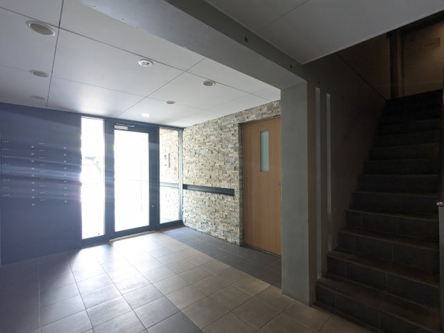 リーガランド大岡山203号室 ロビー