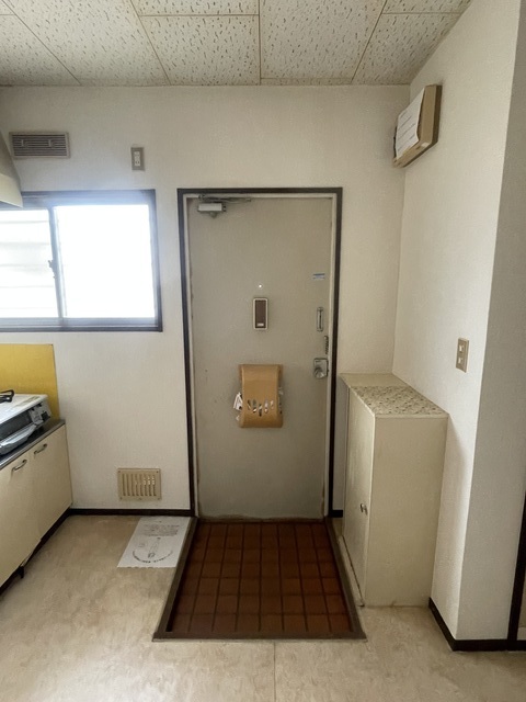 メゾン船橋0101号室 玄関